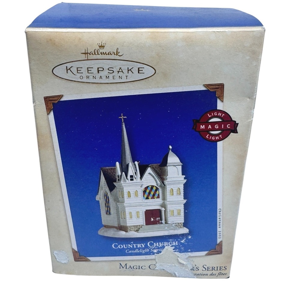 Hallmark Keepsake 2002 Country Church Candlelight Service Magic Light QLX7653